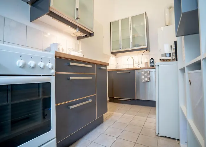 Cozy Modern Nest In The Heart Of With Netflix Apartment *