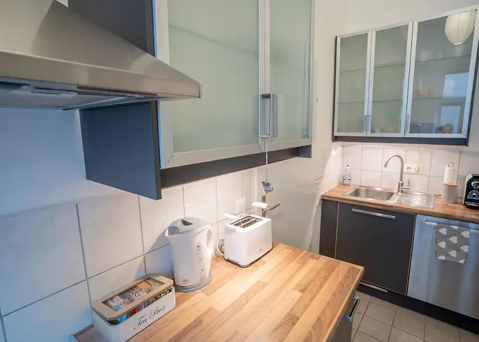 Cozy Modern Nest In The Heart Of With Netflix *